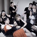 EVJF Londres: Salome' and her hen party girls pose in their hotel room, London